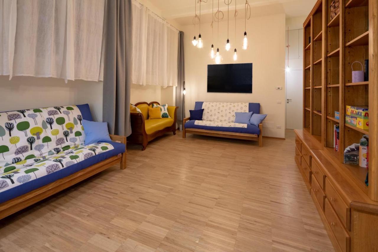 Apartmán La Casa Colorata - Flats In Milan - Bocconi Exteriér fotografie