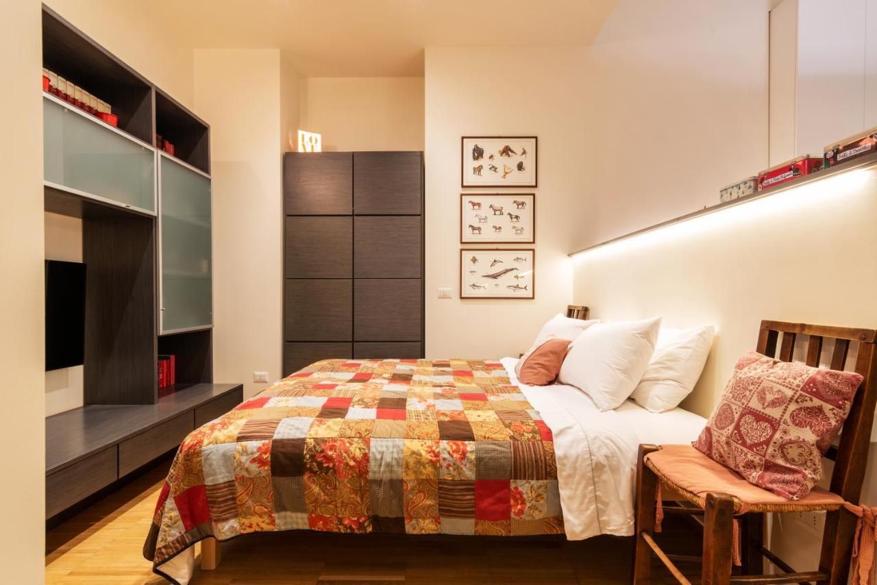 Apartmán La Casa Colorata - Flats In Milan - Bocconi Exteriér fotografie
