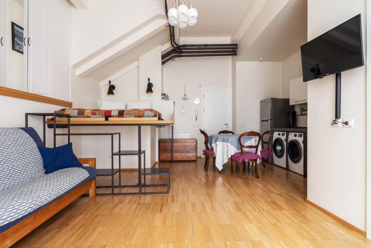 Apartmán La Casa Colorata - Flats In Milan - Bocconi Exteriér fotografie